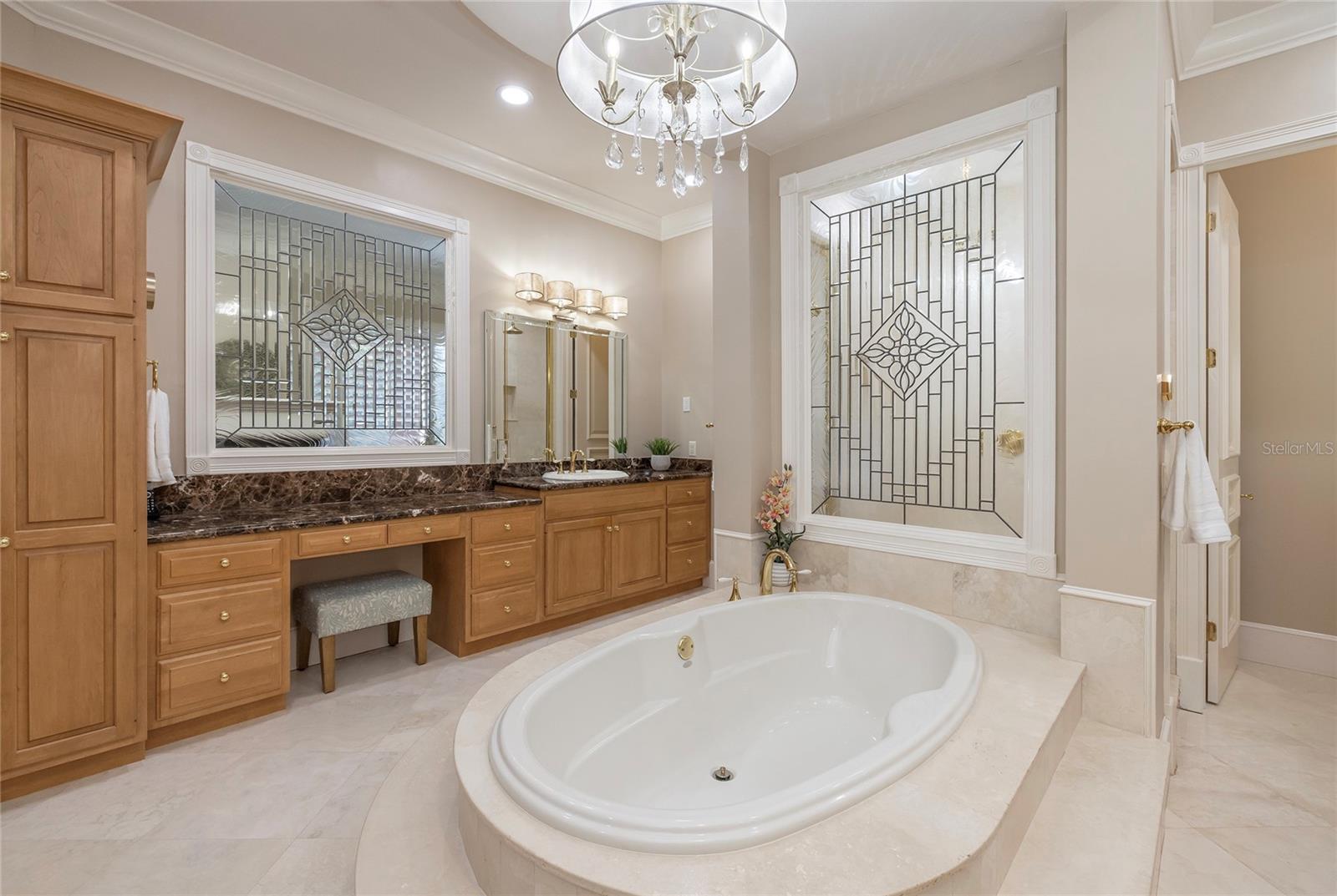 TB8459347 Property Photo