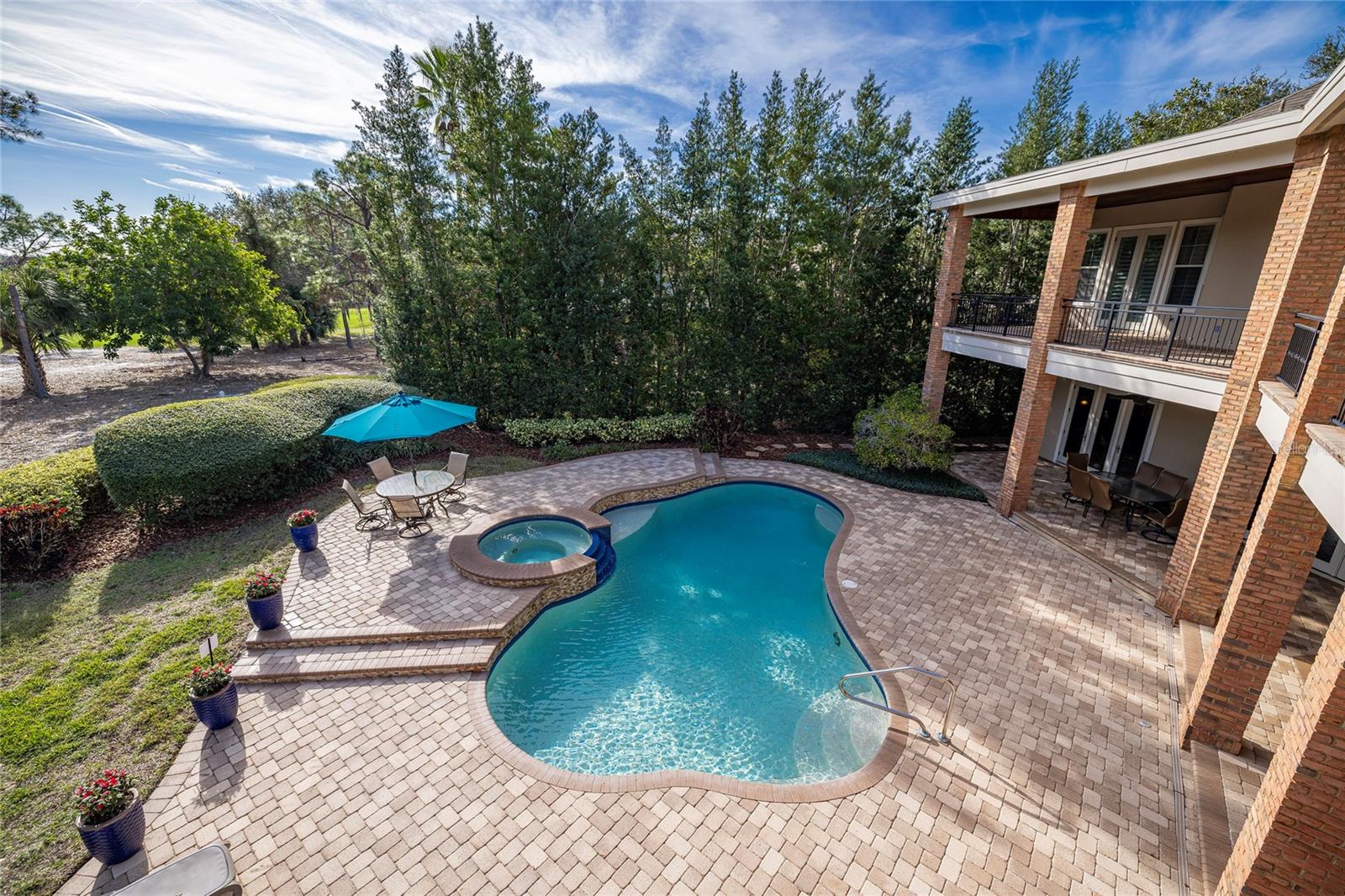 TB8459347 Property Photo