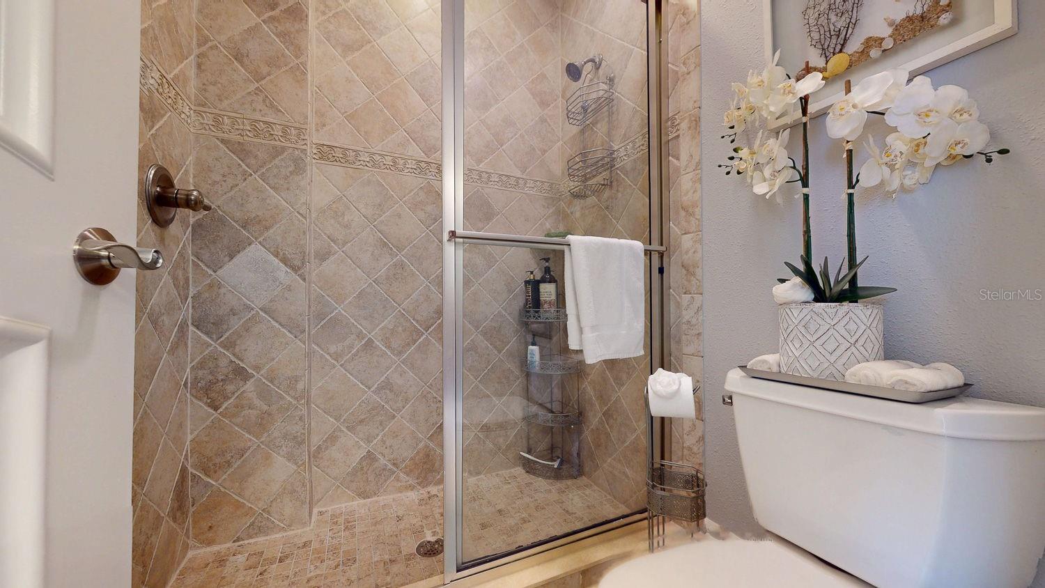 TB8459350 Property Photo