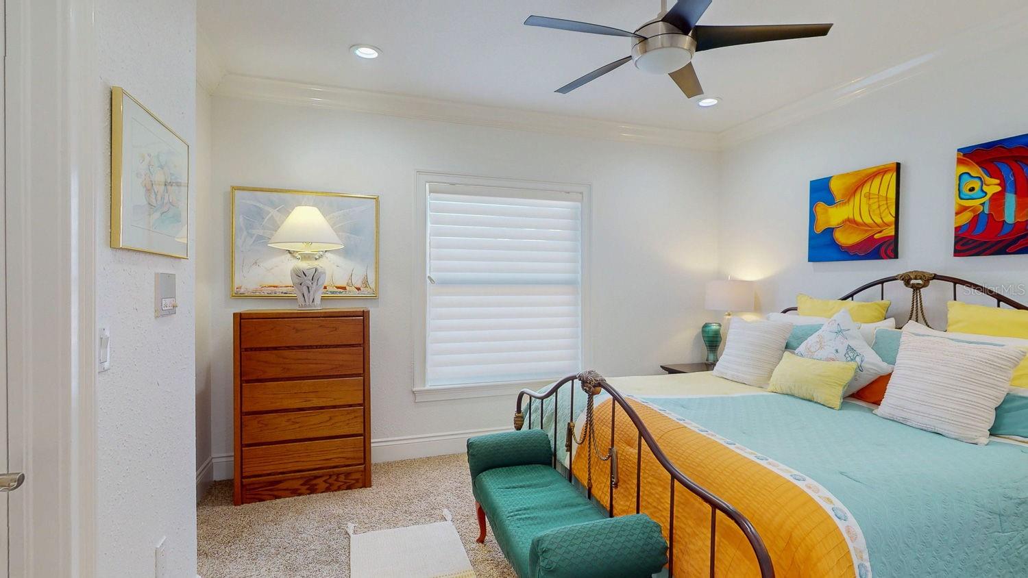 TB8459350 Property Photo