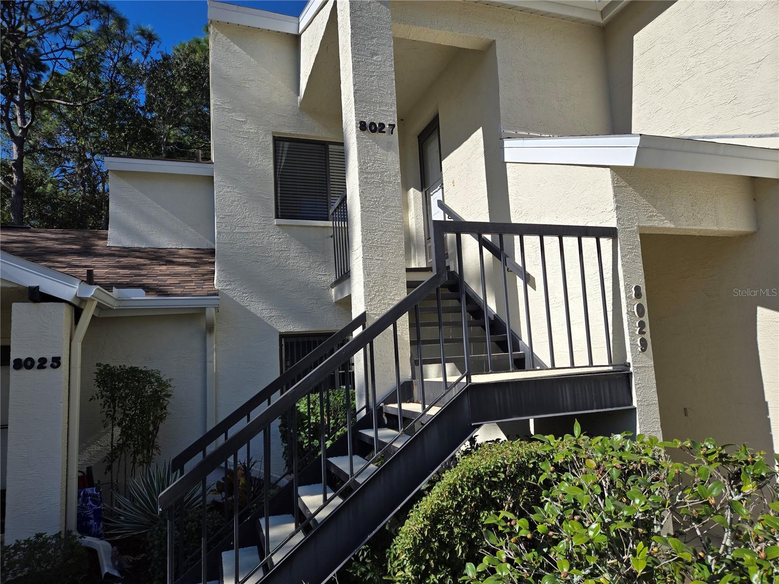 W7881674 Property Photo