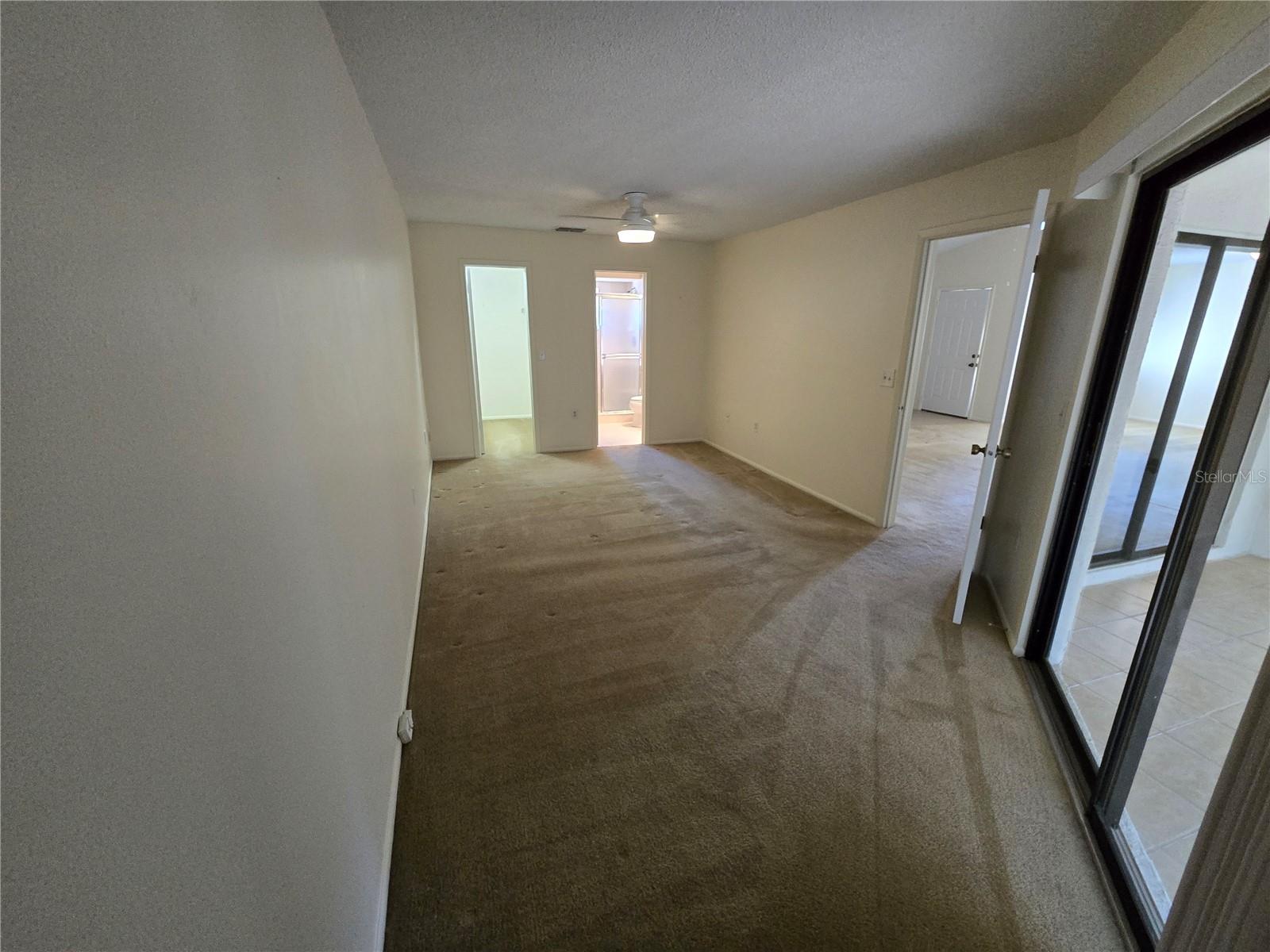 W7881674 Property Photo