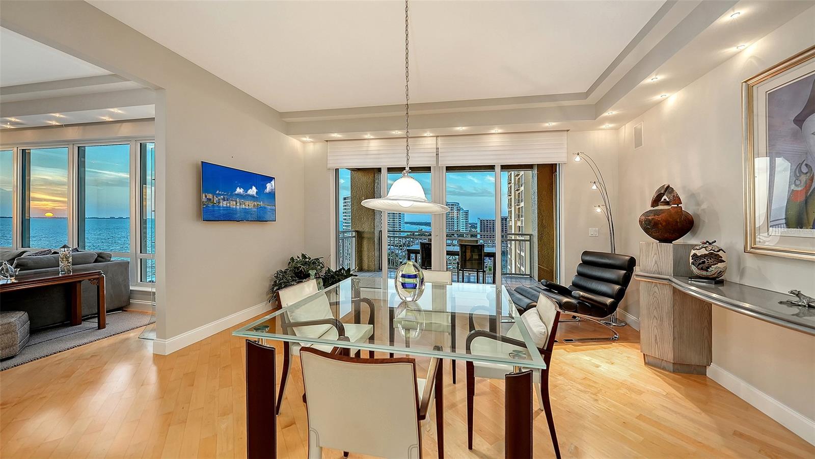 A4676375 Property Photo