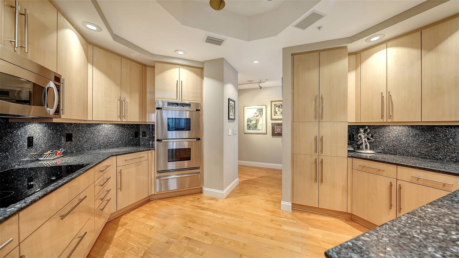 A4676375 Property Photo