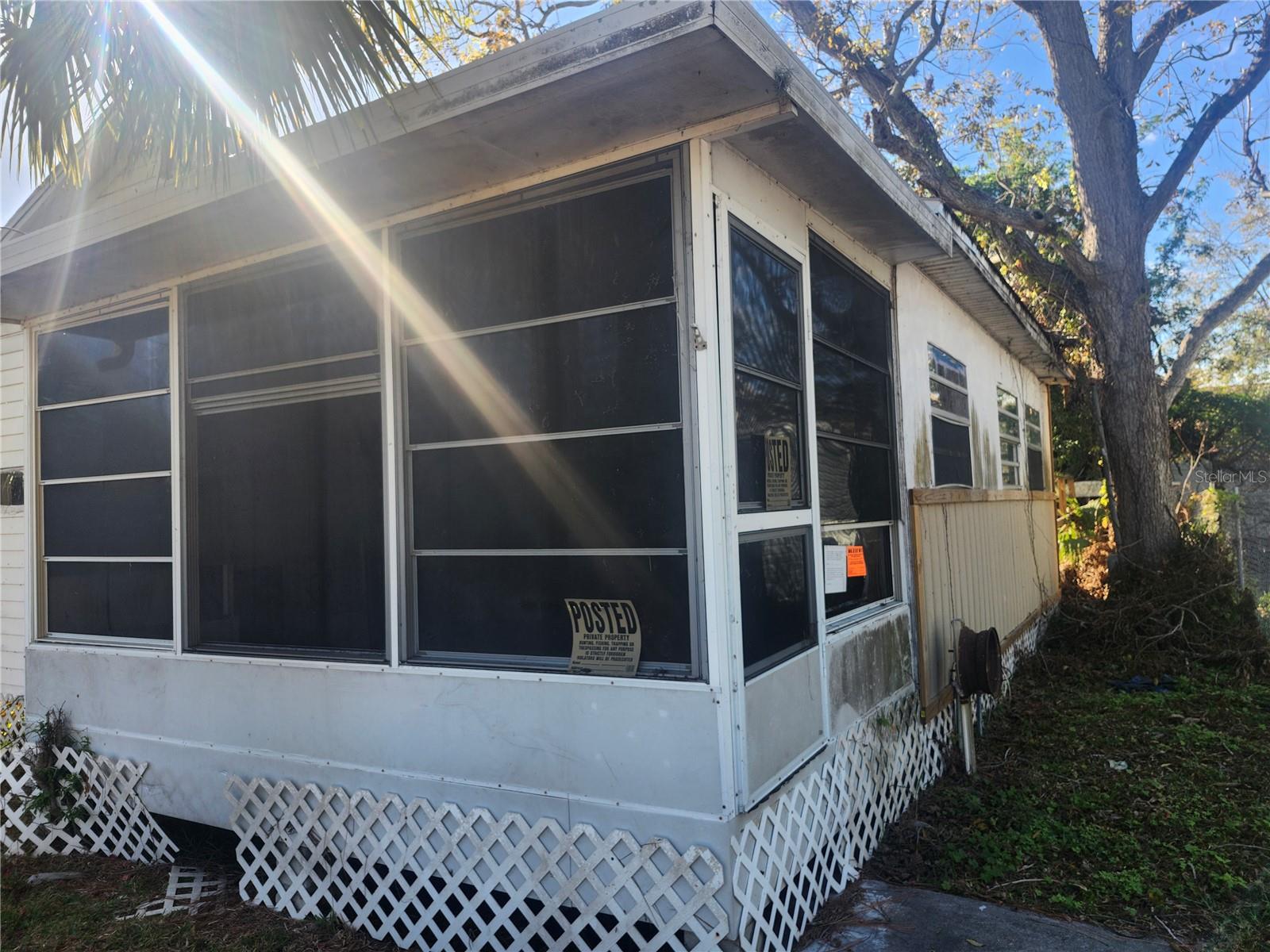 W7881676 Property Photo