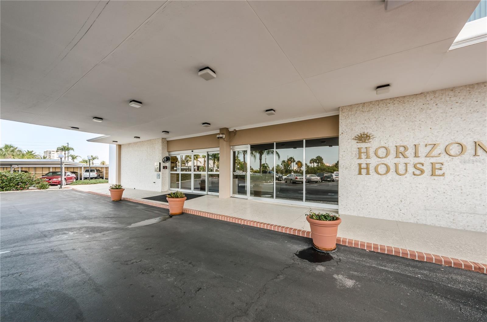 31 ISLAND WAY #1205, CLEARWATER BEACH, FL, 33767