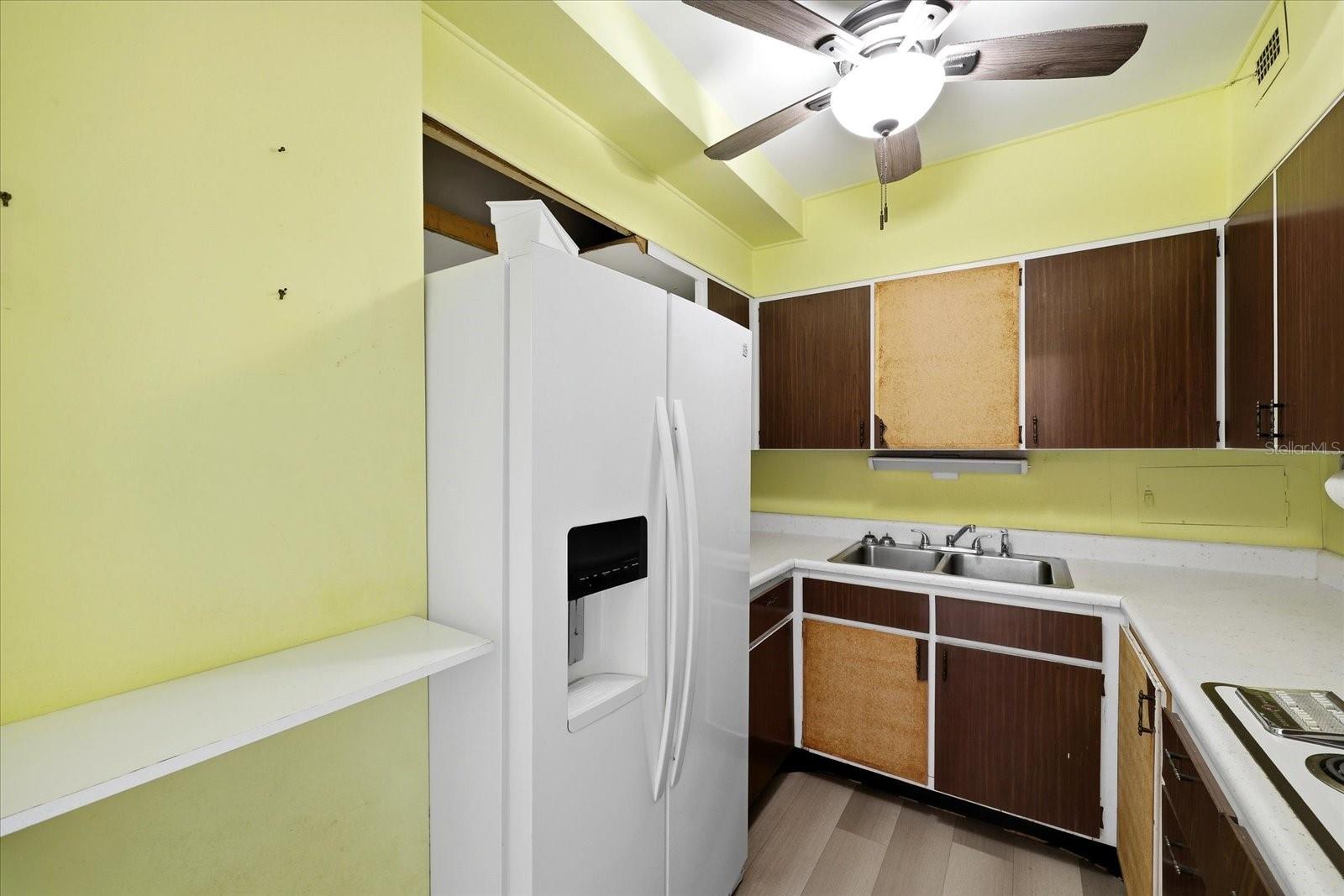 31 ISLAND WAY #1205, CLEARWATER BEACH, FL, 33767