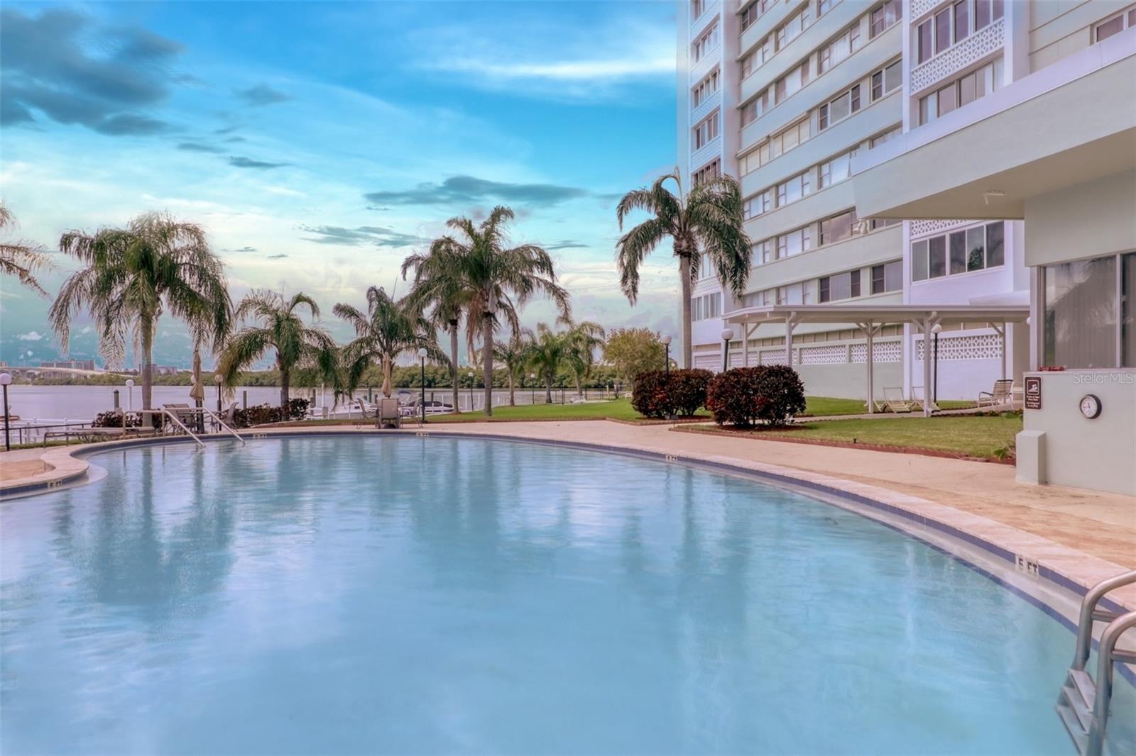 31 ISLAND WAY #1205, CLEARWATER BEACH, FL, 33767