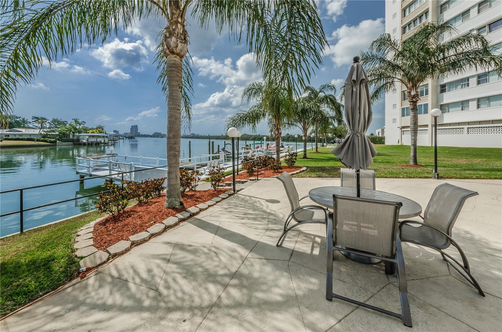 31 ISLAND WAY #1205, CLEARWATER BEACH, FL, 33767