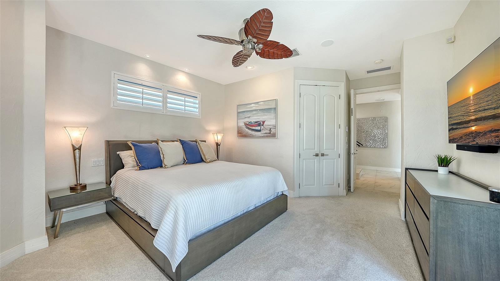 A4676402 Property Photo