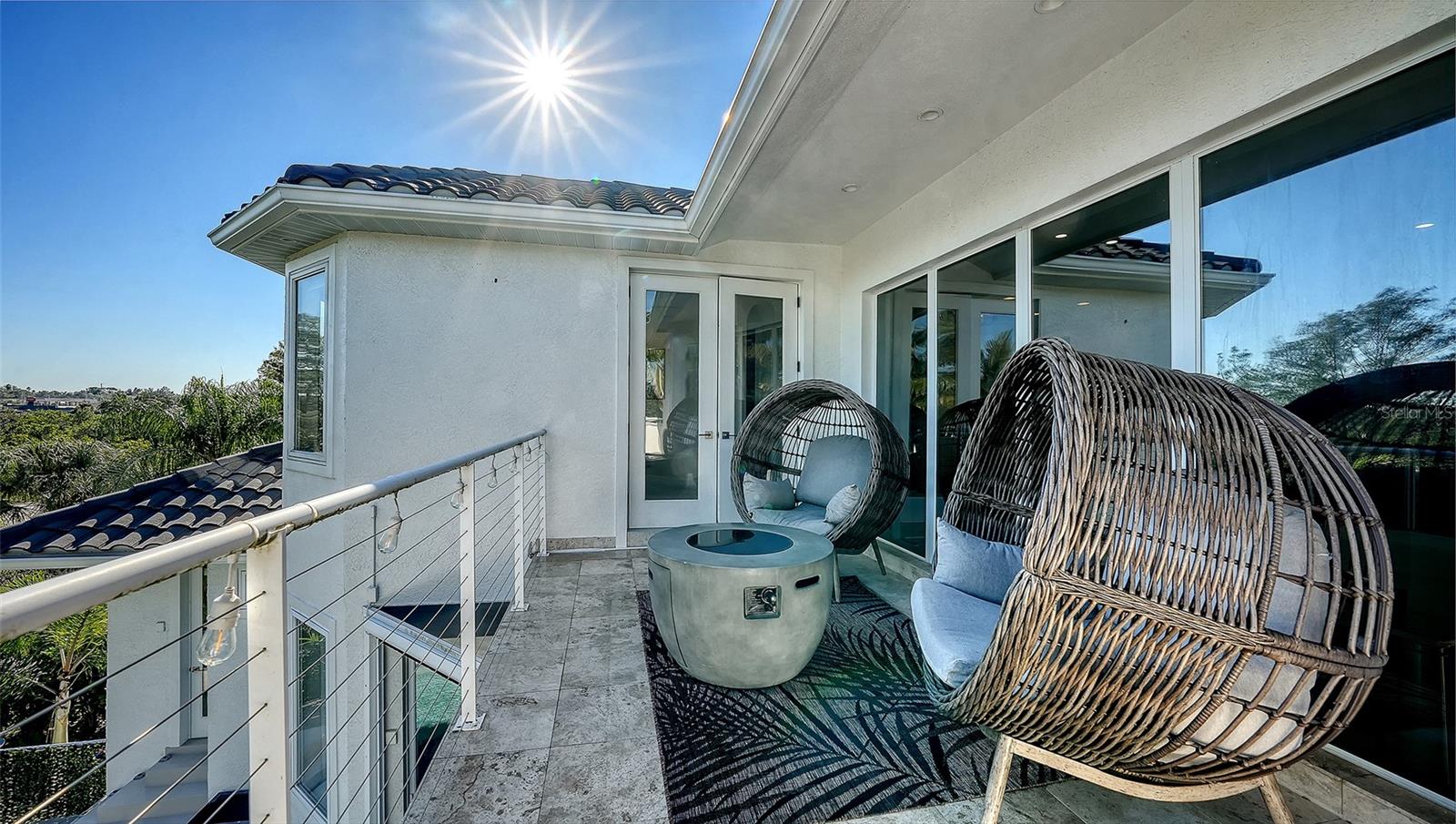 A4676402 Property Photo