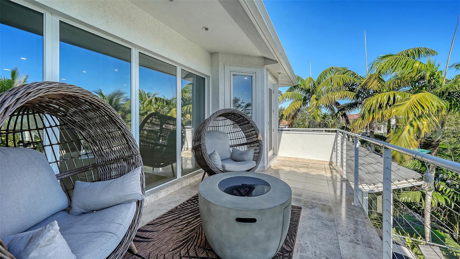 A4676402 Property Photo