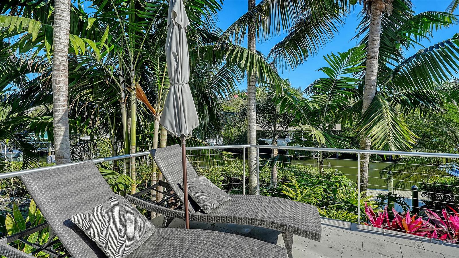 A4676402 Property Photo