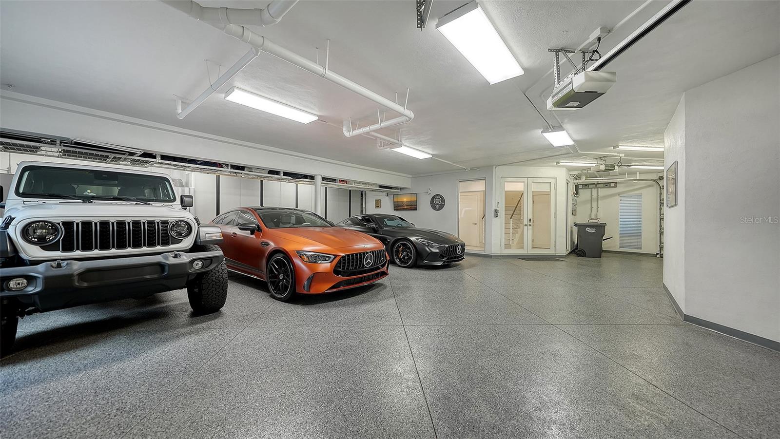 A4676402 Property Photo