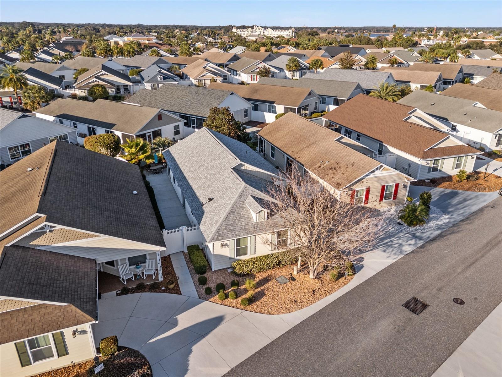 1131 SOUTHERN SUN DR, THE VILLAGES, FL, 32162