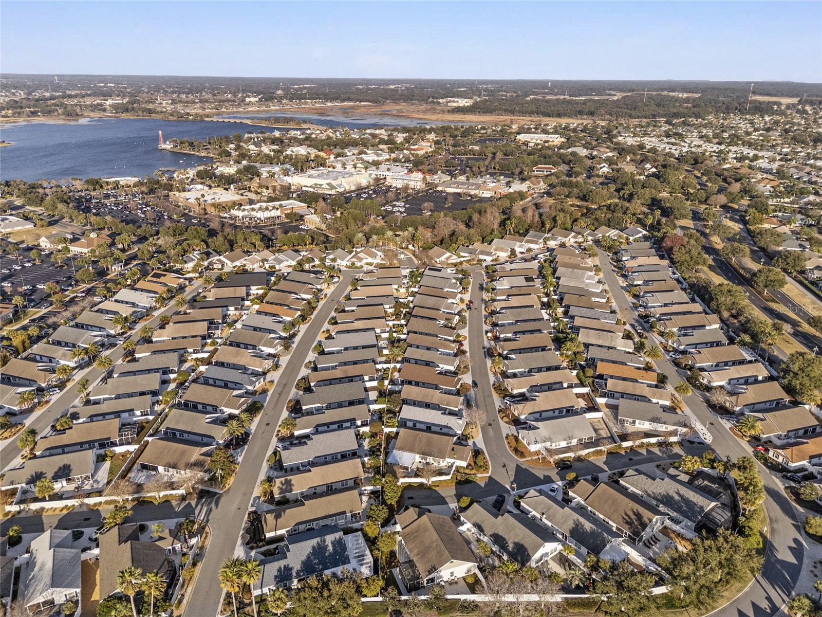 1131 SOUTHERN SUN DR, THE VILLAGES, FL, 32162