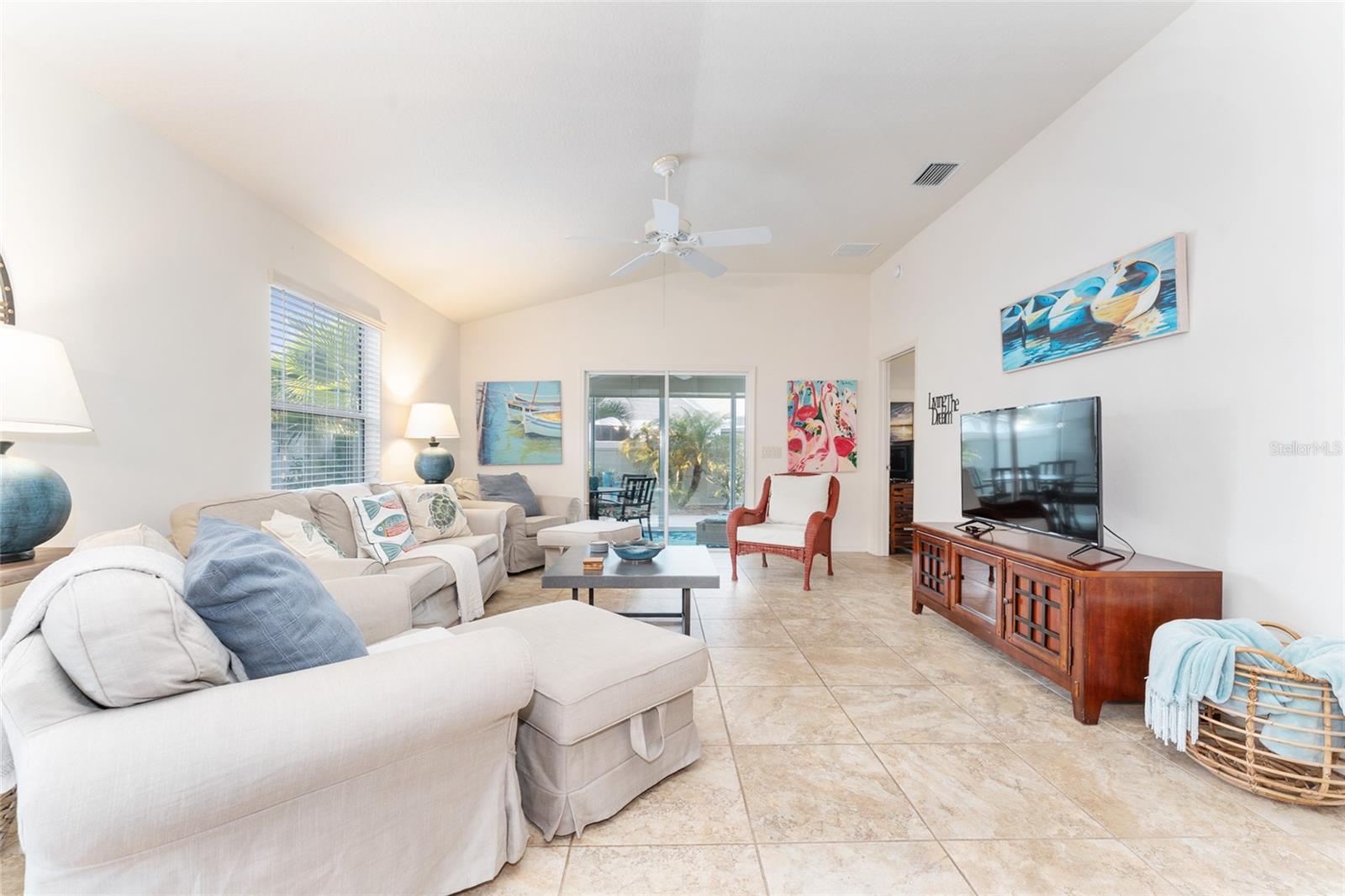 1131 SOUTHERN SUN DR, THE VILLAGES, FL, 32162