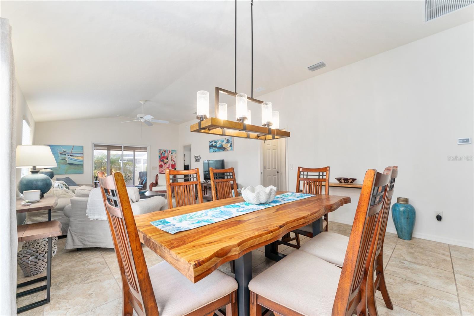 1131 SOUTHERN SUN DR, THE VILLAGES, FL, 32162