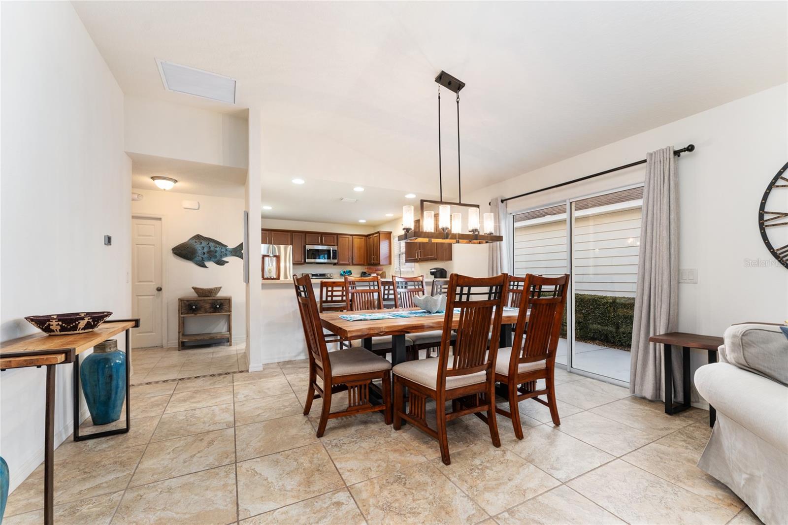 1131 SOUTHERN SUN DR, THE VILLAGES, FL, 32162