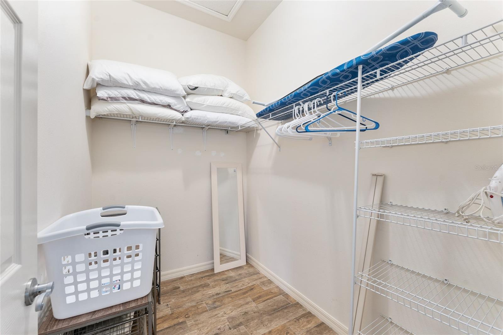 1131 SOUTHERN SUN DR, THE VILLAGES, FL, 32162