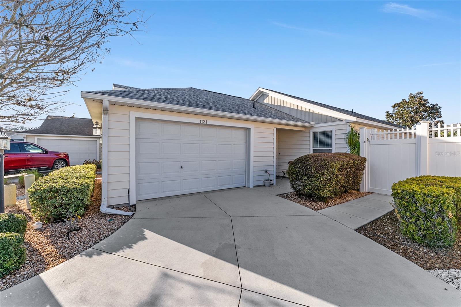 1131 SOUTHERN SUN DR, THE VILLAGES, FL, 32162