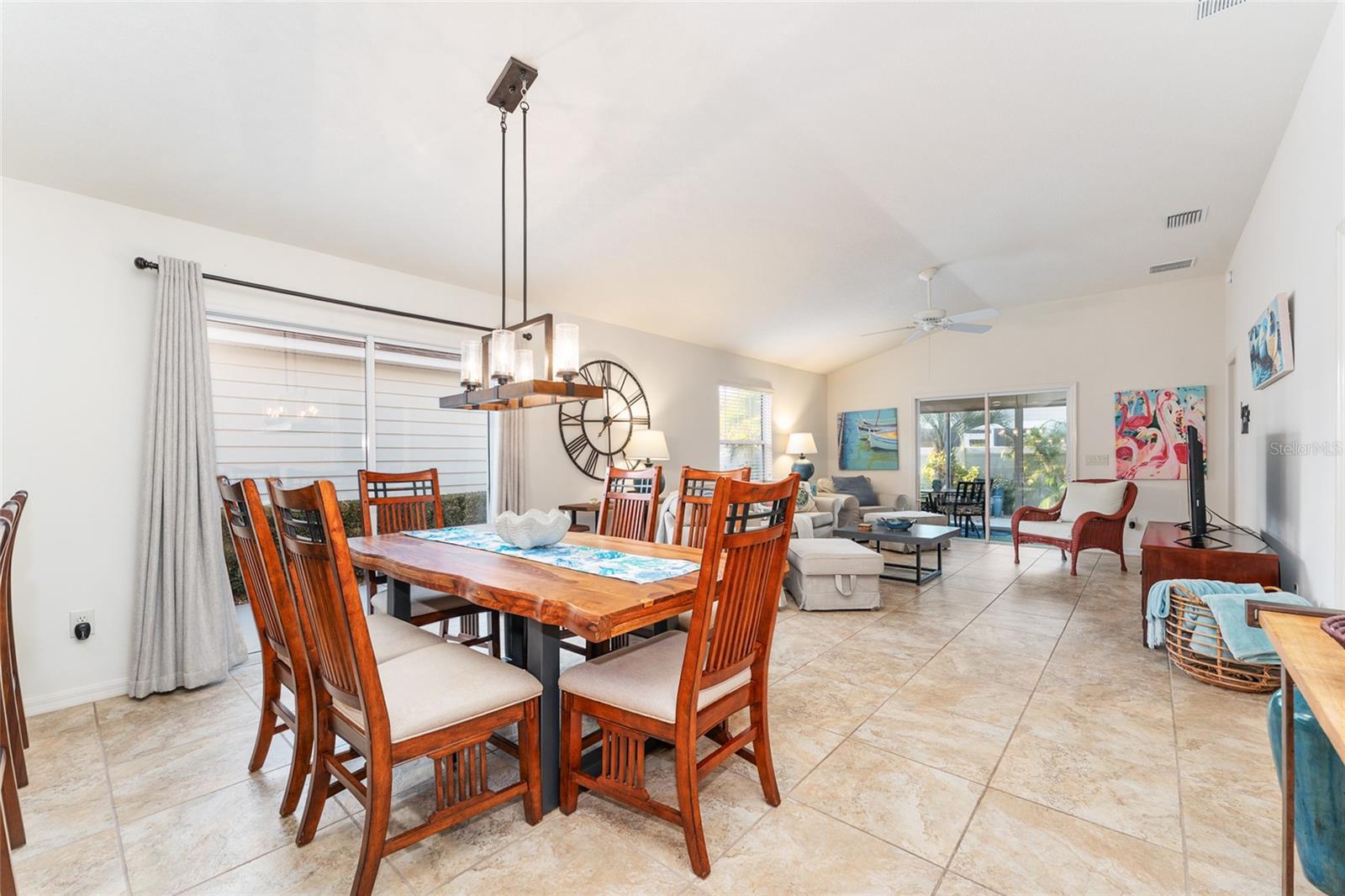 1131 SOUTHERN SUN DR, THE VILLAGES, FL, 32162