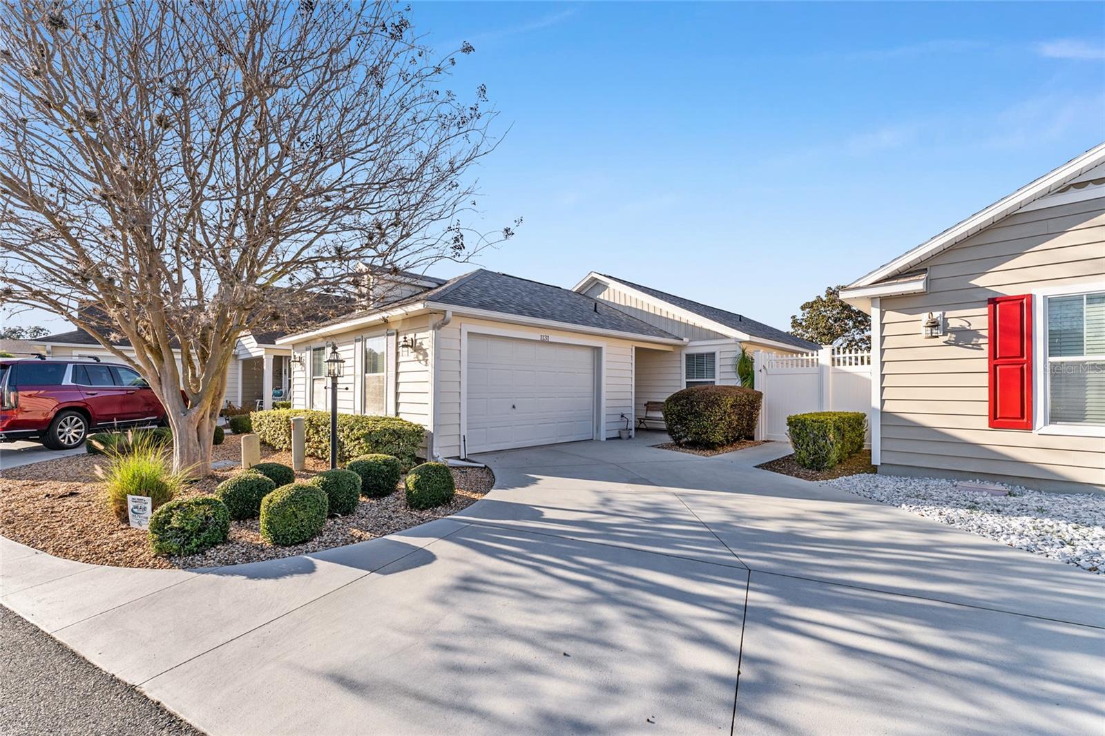 1131 SOUTHERN SUN DR, THE VILLAGES, FL, 32162