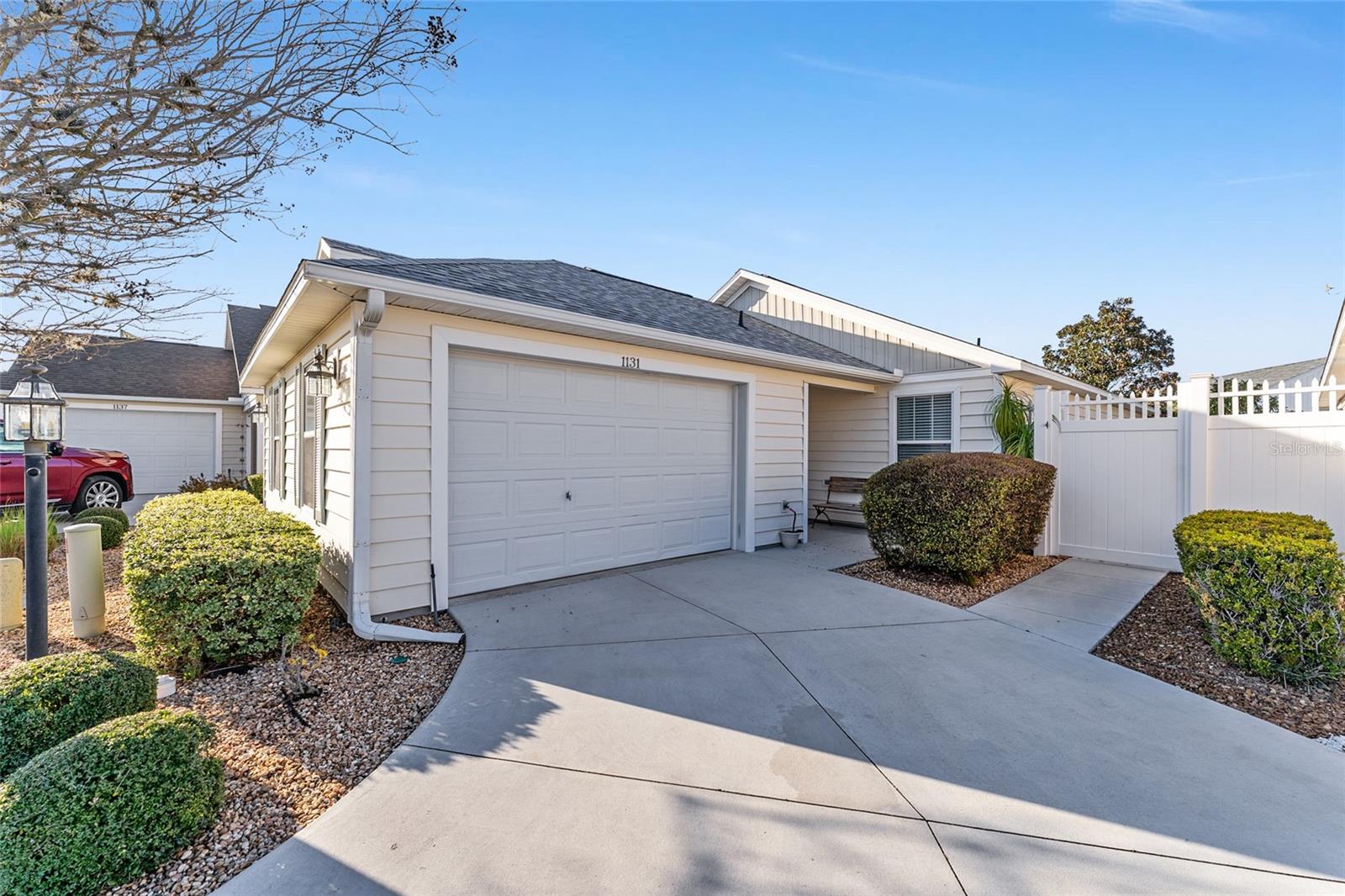 1131 SOUTHERN SUN DR, THE VILLAGES, FL, 32162