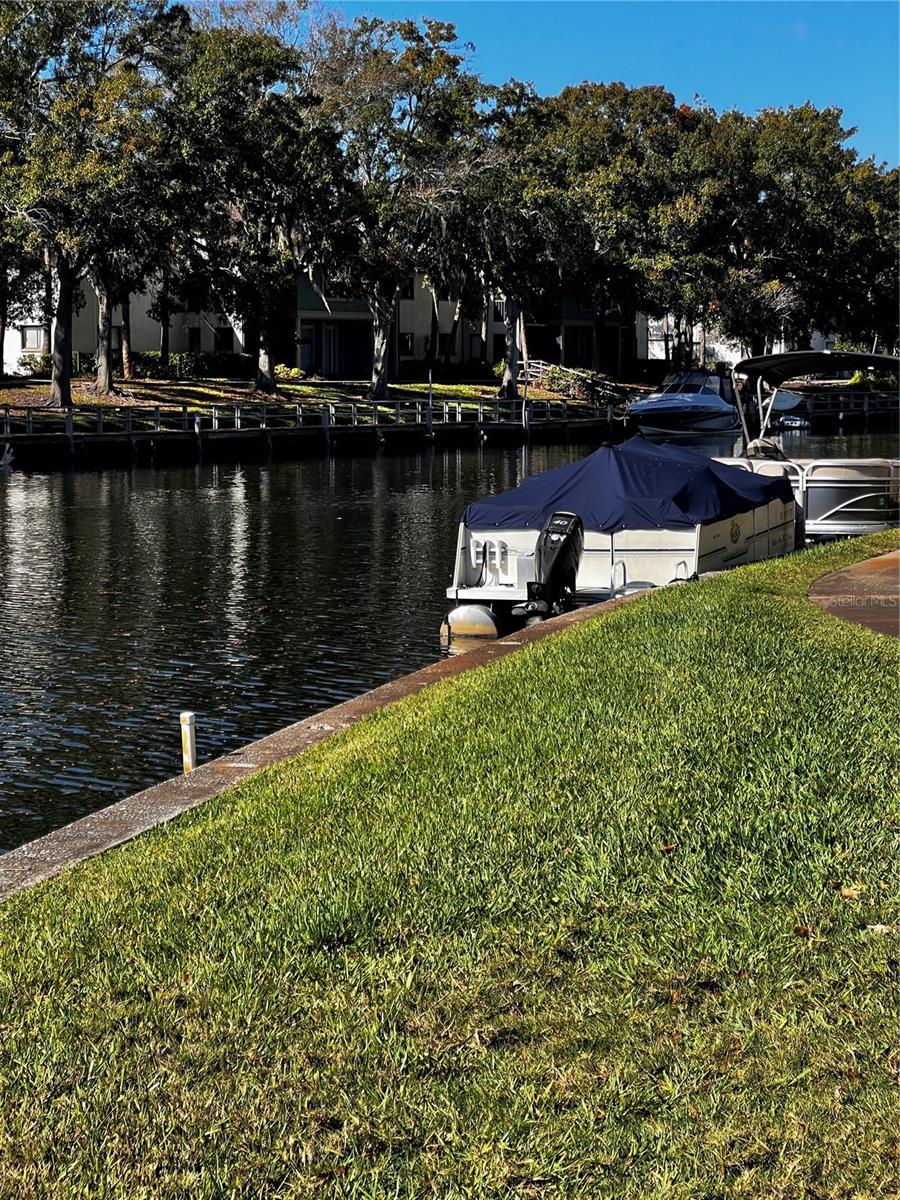 TB8459478 Property Photo