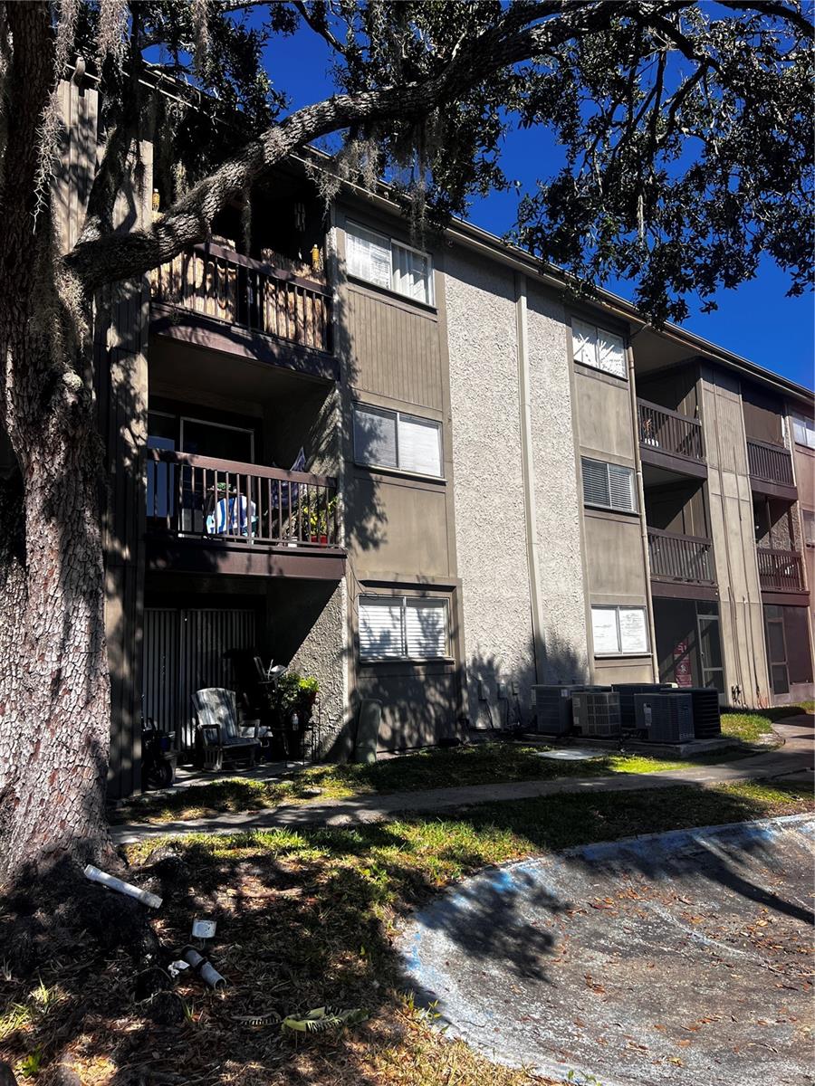 TB8459478 Property Photo