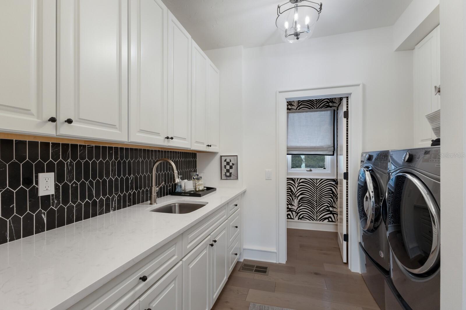 A4676434 Property Photo