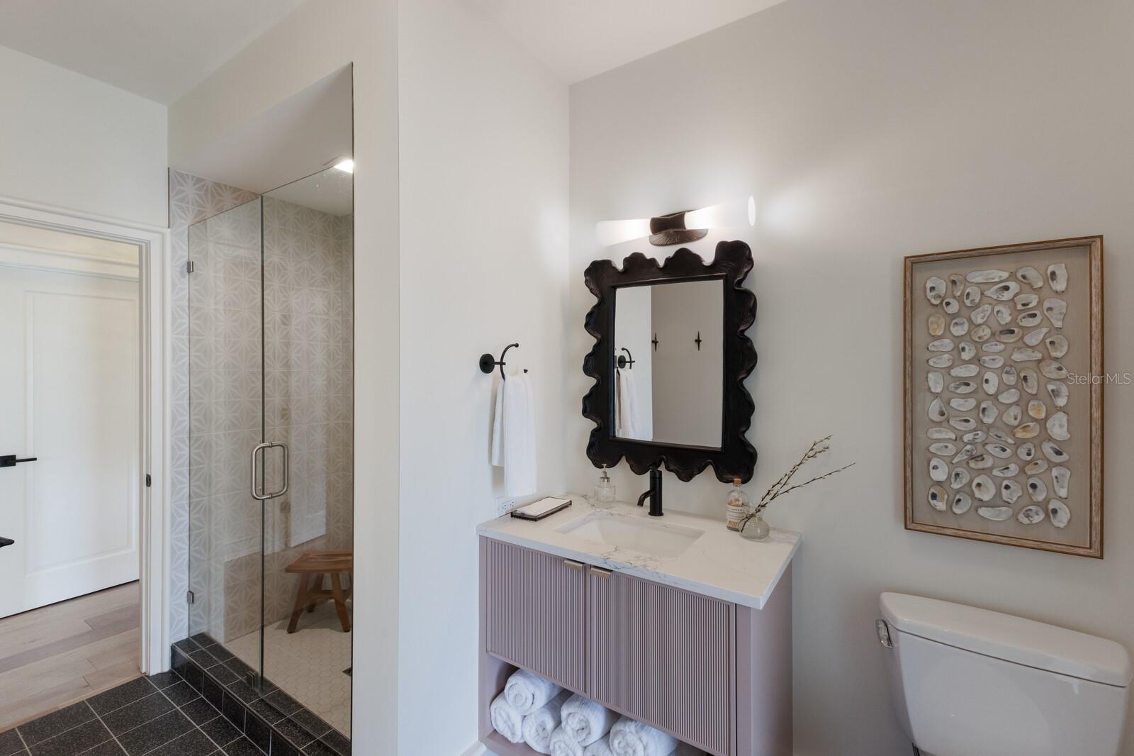 A4676434 Property Photo