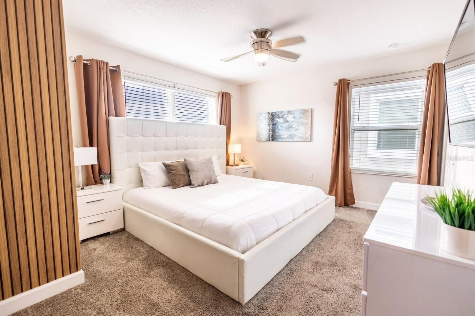 8967 CABOT CLIFFS DR, DAVENPORT, FL, 33896