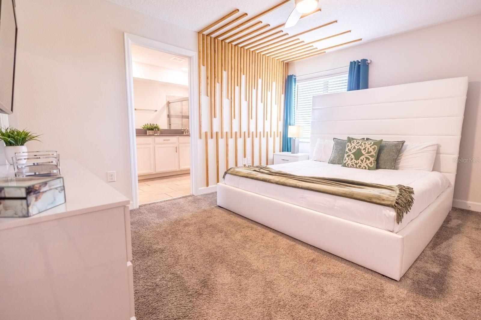 8967 CABOT CLIFFS DR, DAVENPORT, FL, 33896