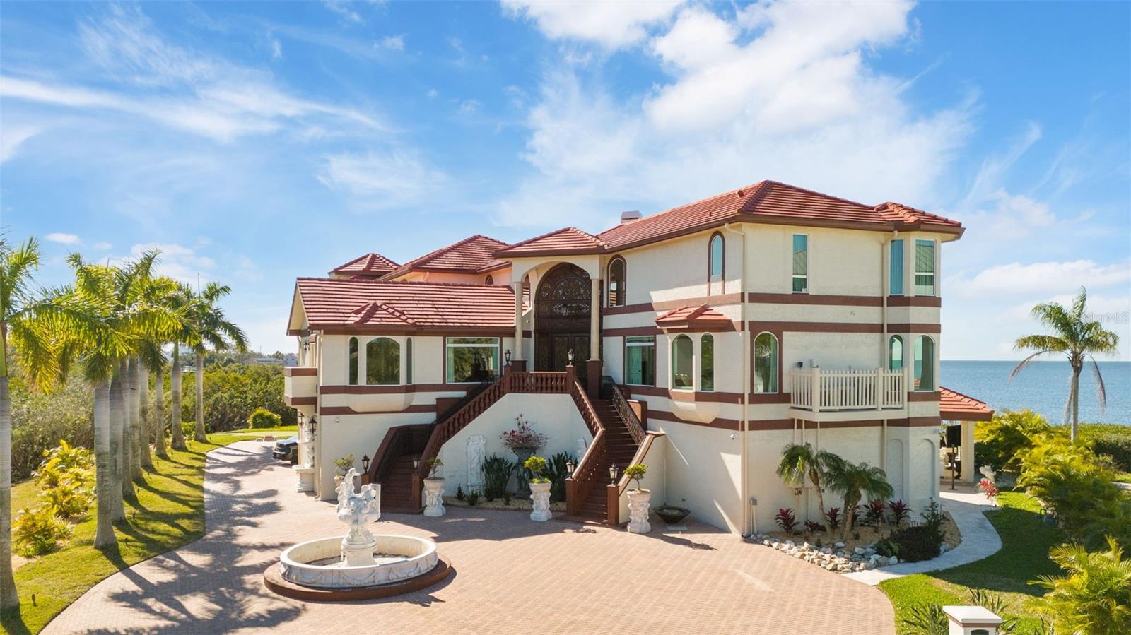 TB8459525 Property Photo