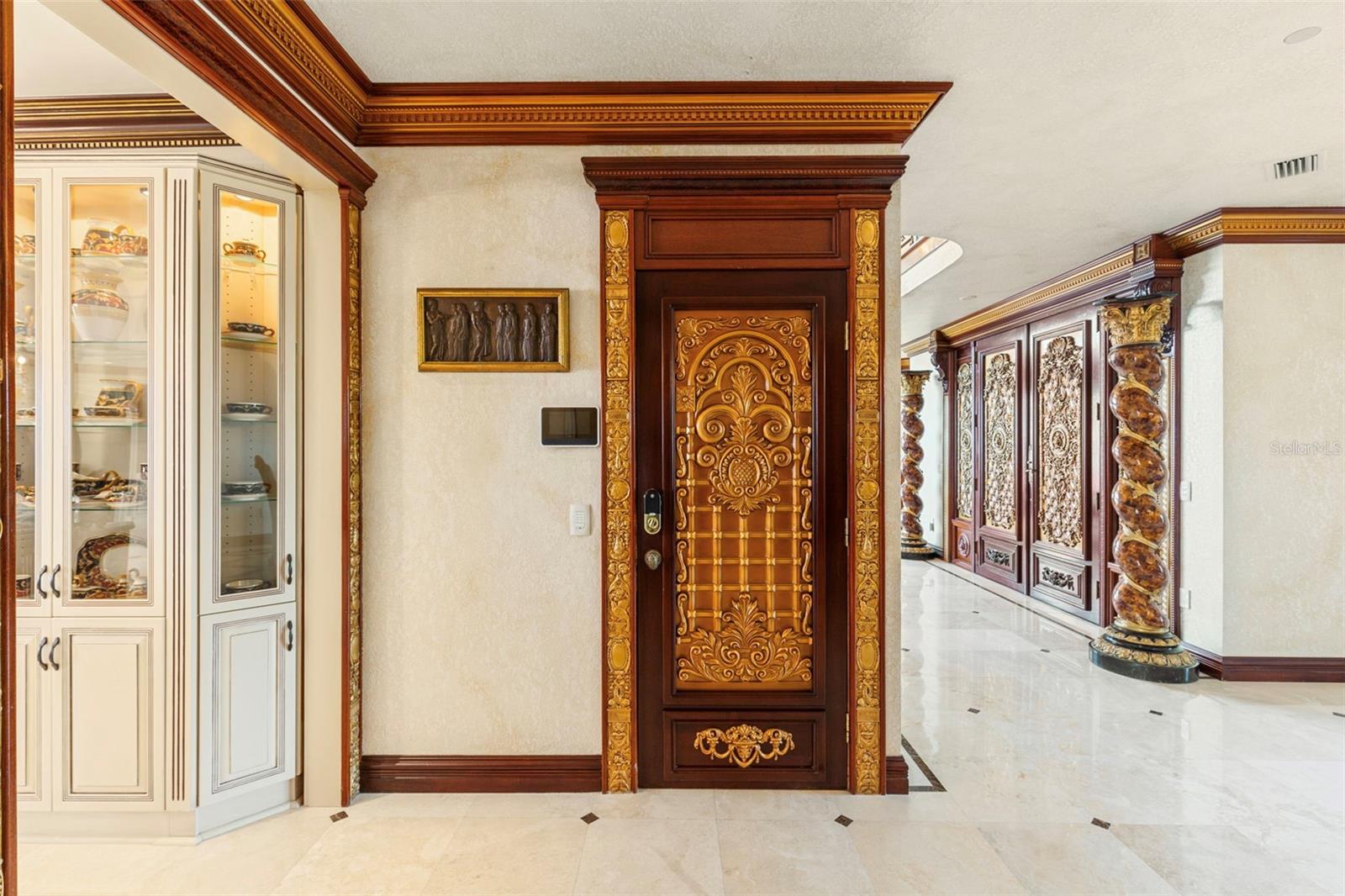 TB8459525 Property Photo