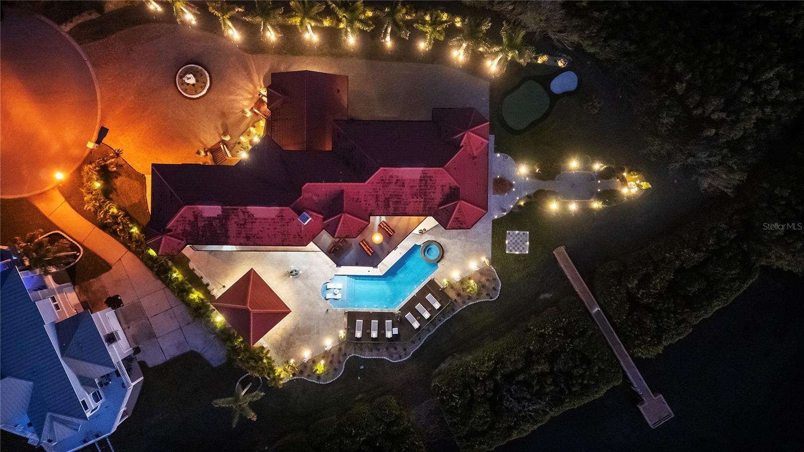 TB8459525 Property Photo