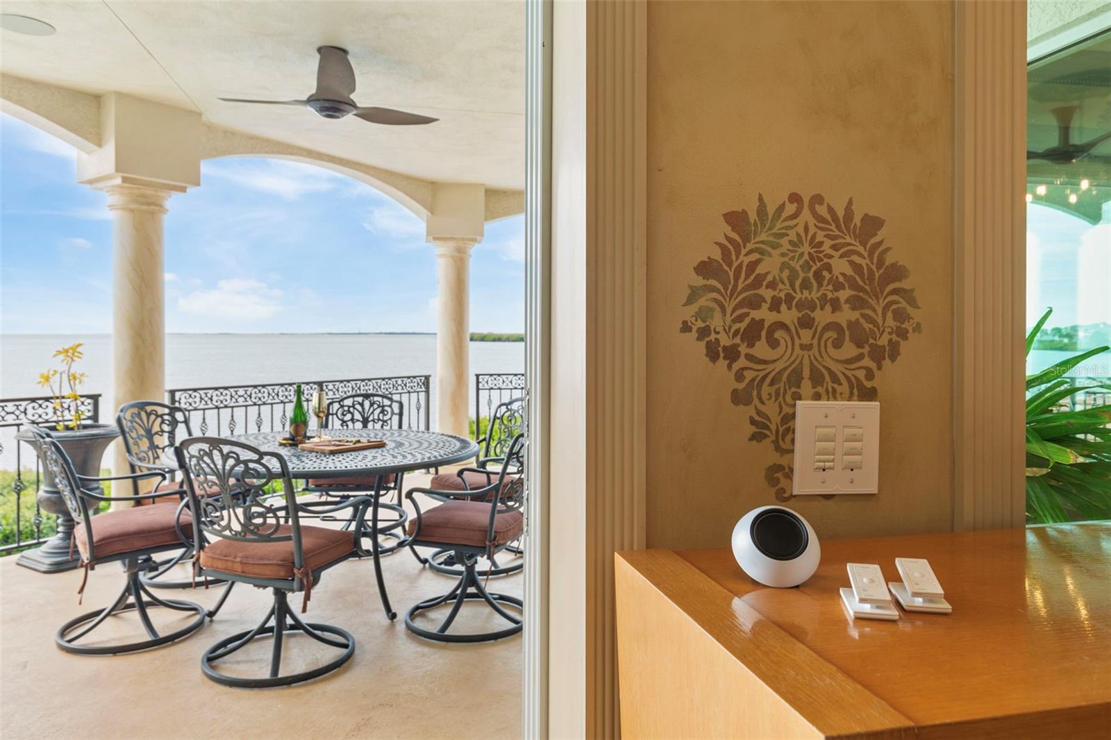 TB8459525 Property Photo