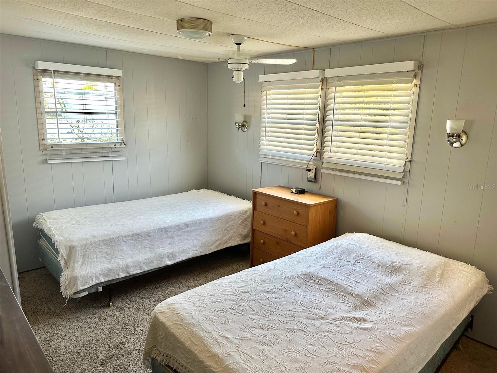 TB8459537 Property Photo