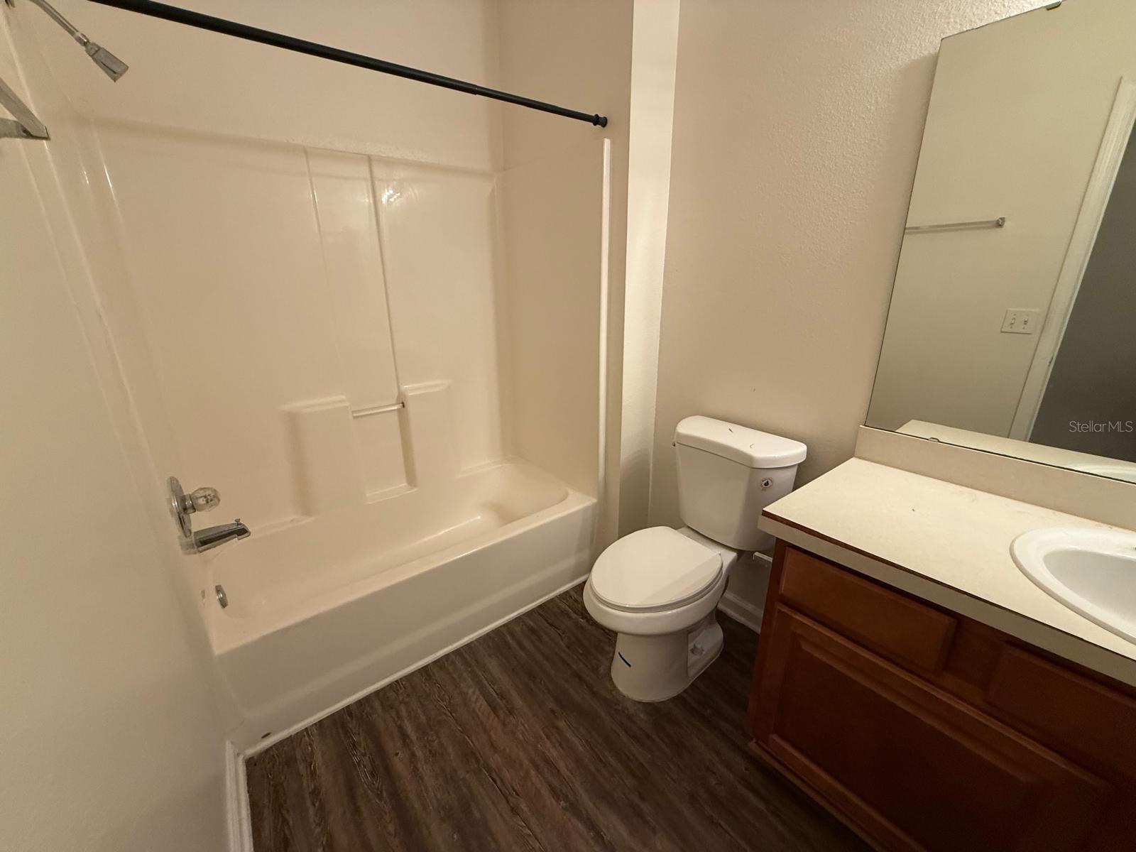 O6369969 Property Photo