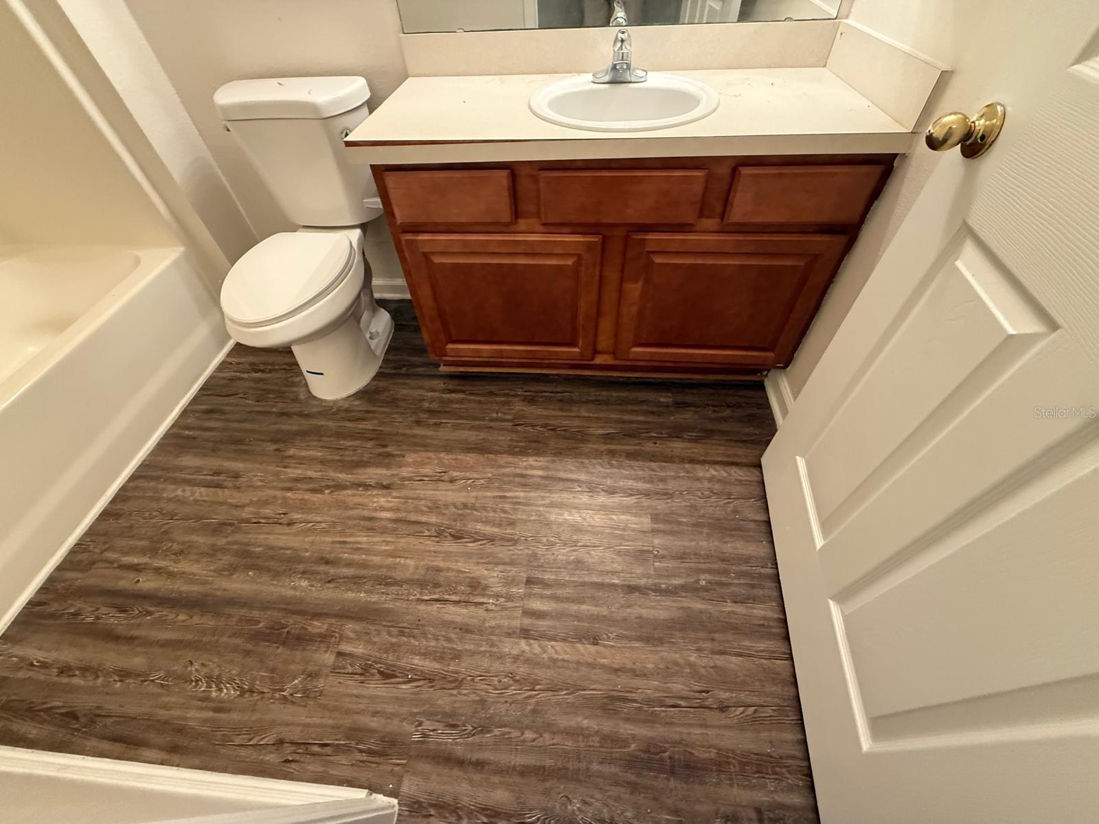 O6369969 Property Photo