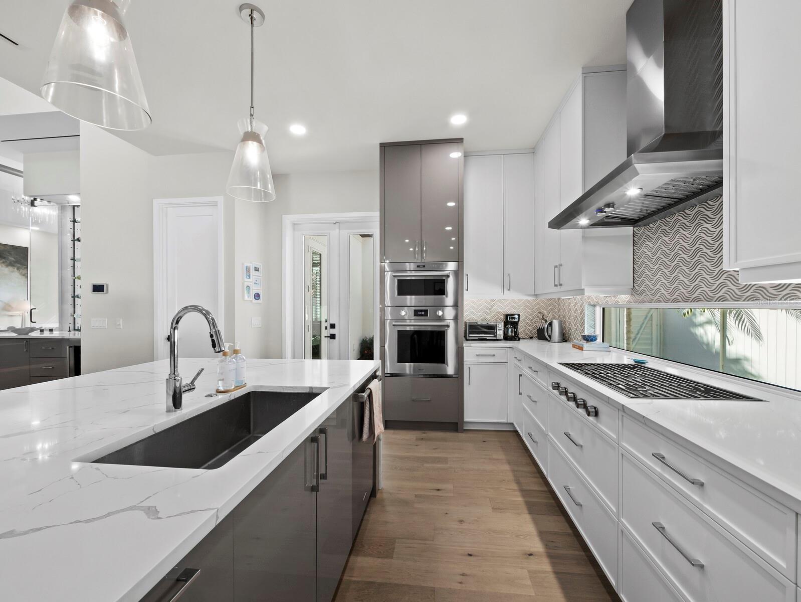 A4676462 Property Photo