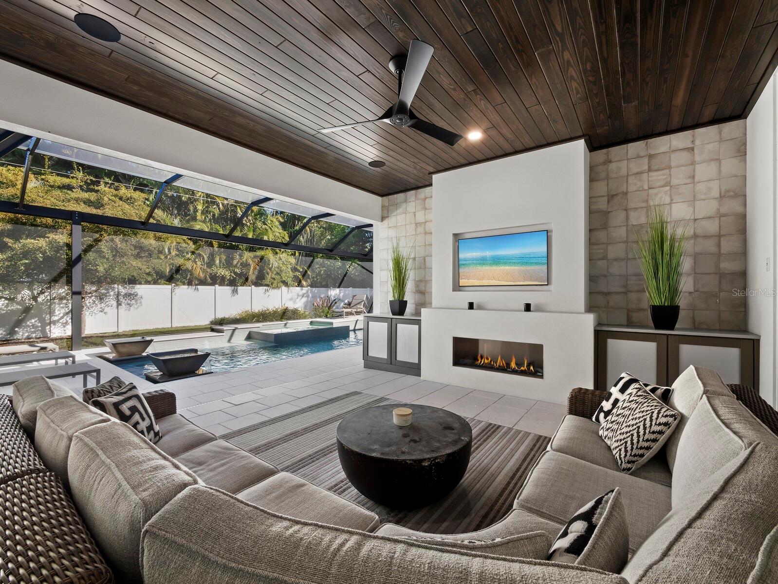 A4676462 Property Photo