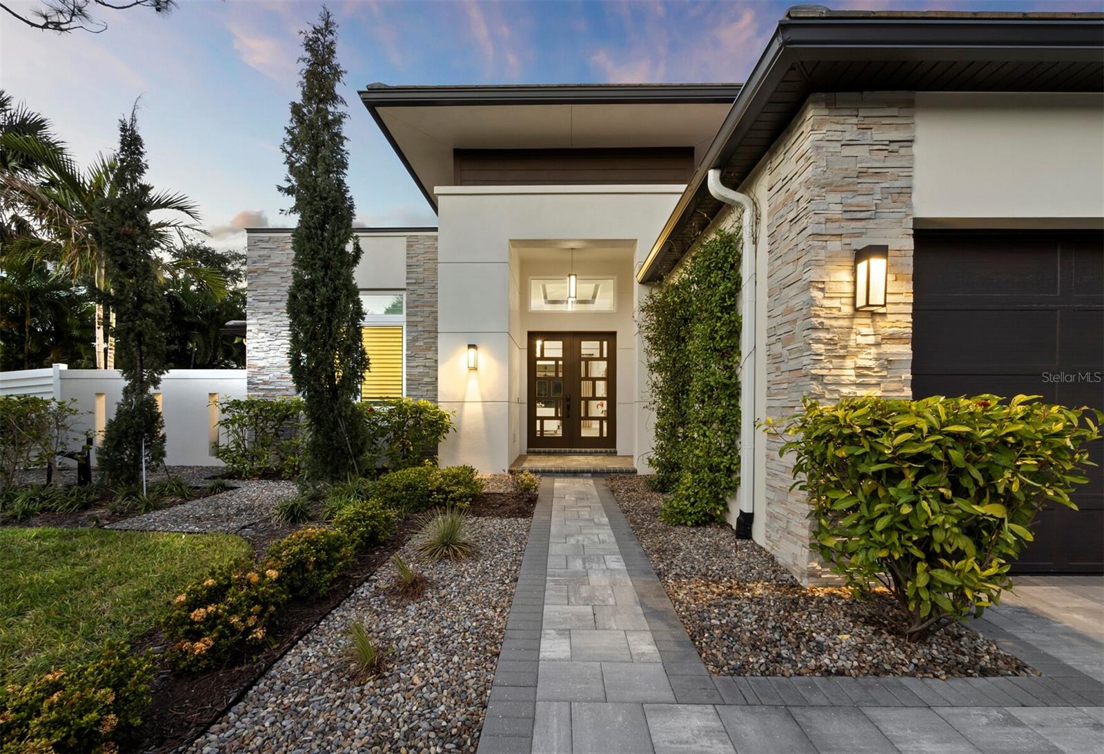 A4676462 Property Photo