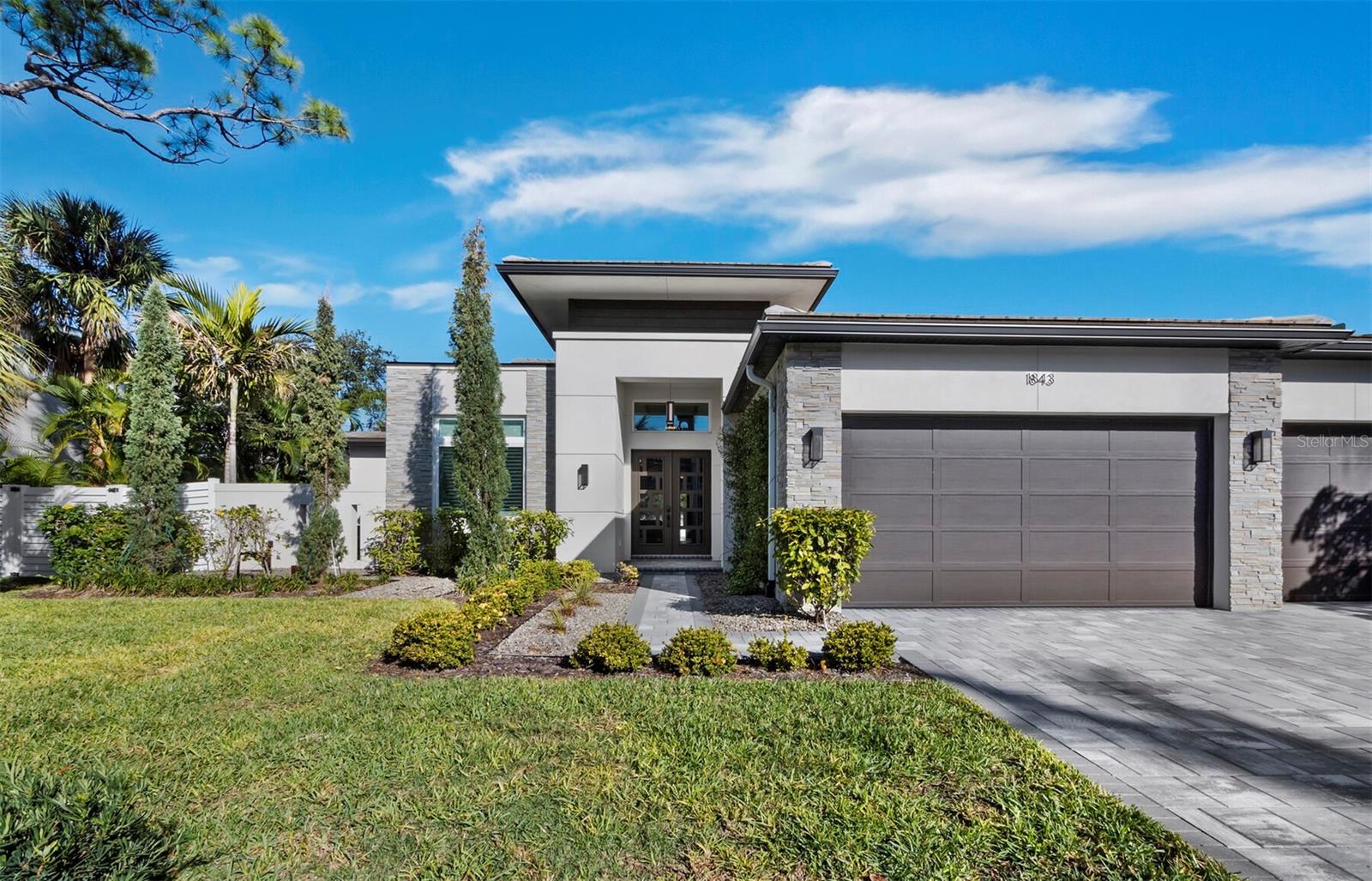 A4676462 Property Photo