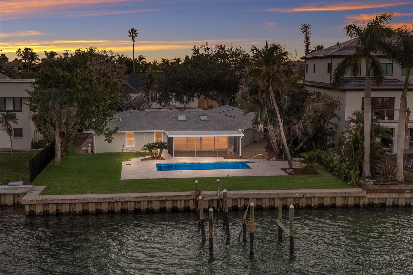 A4676472 Property Photo