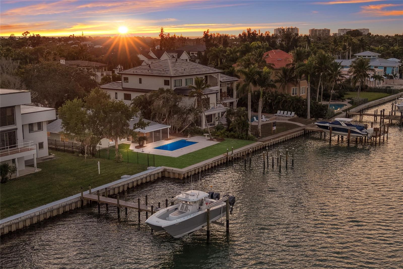 A4676472 Property Photo