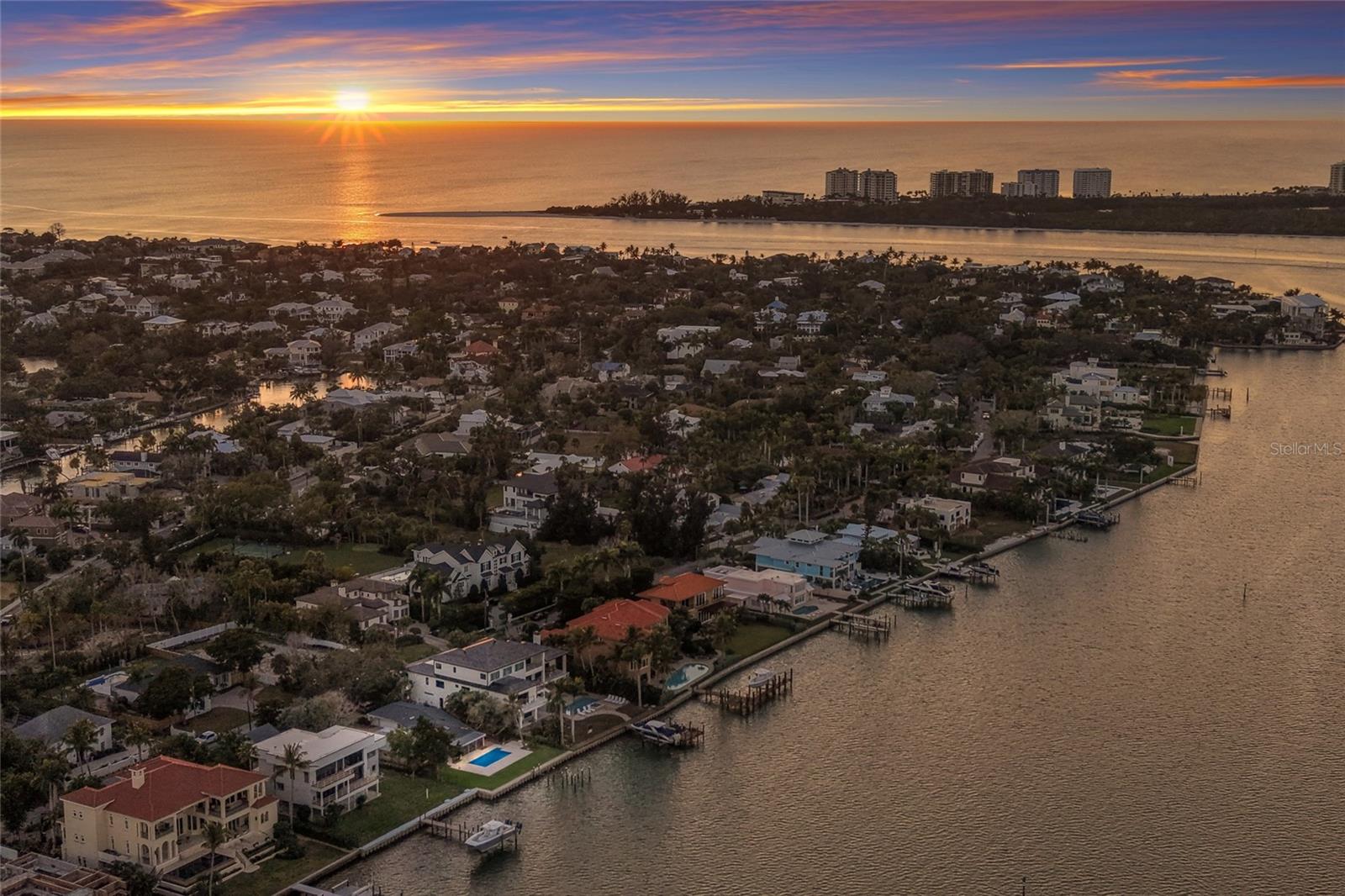 A4676472 Property Photo