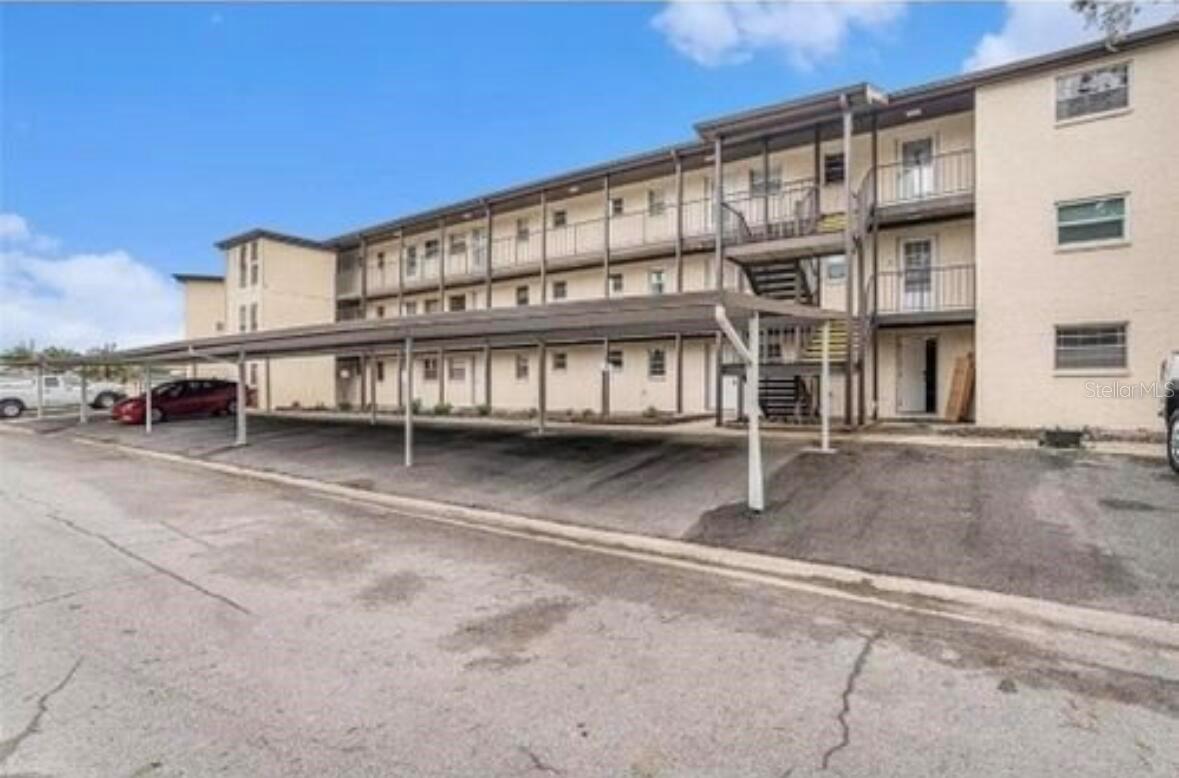 O6370004 Property Photo