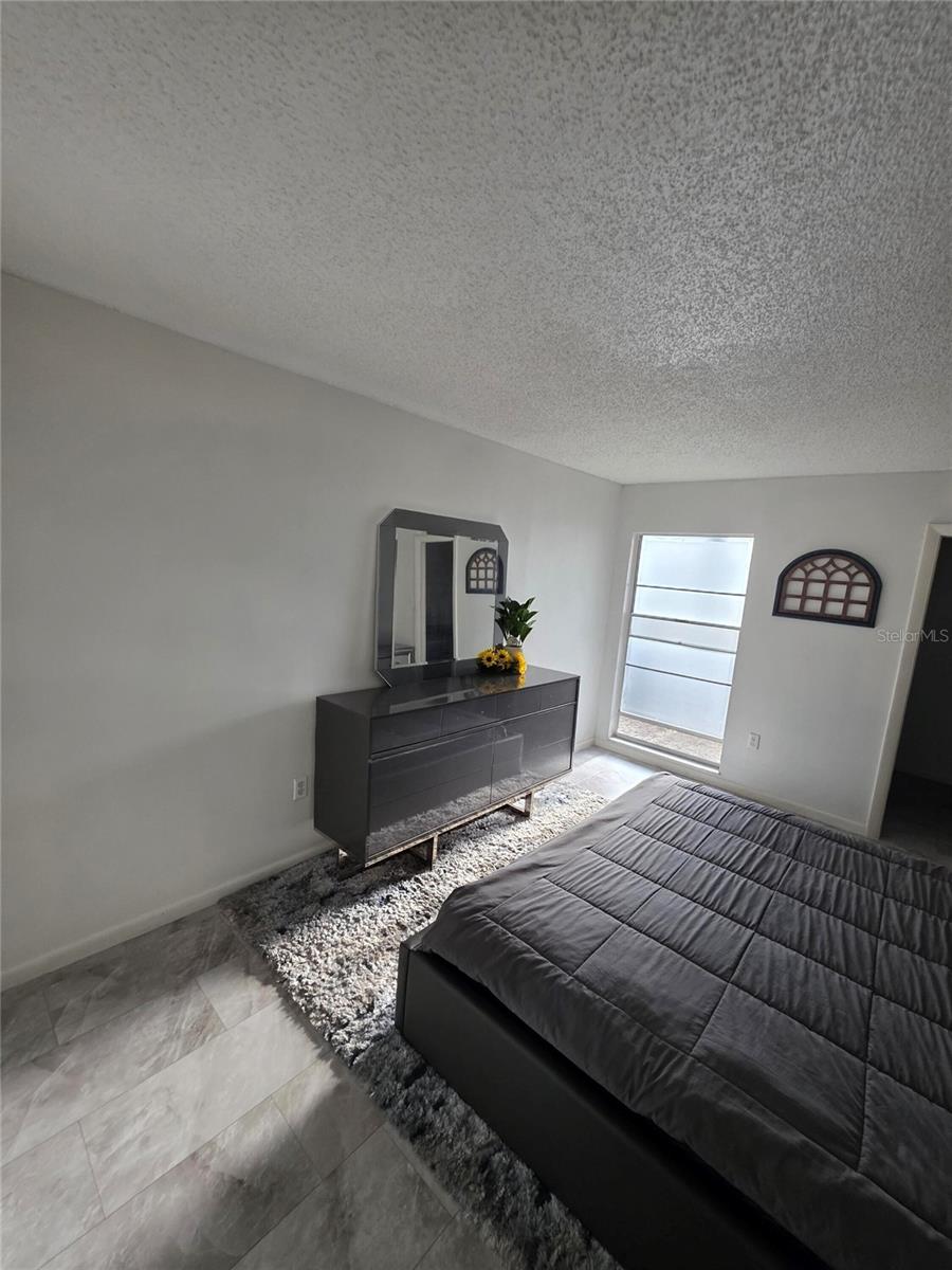 O6370004 Property Photo